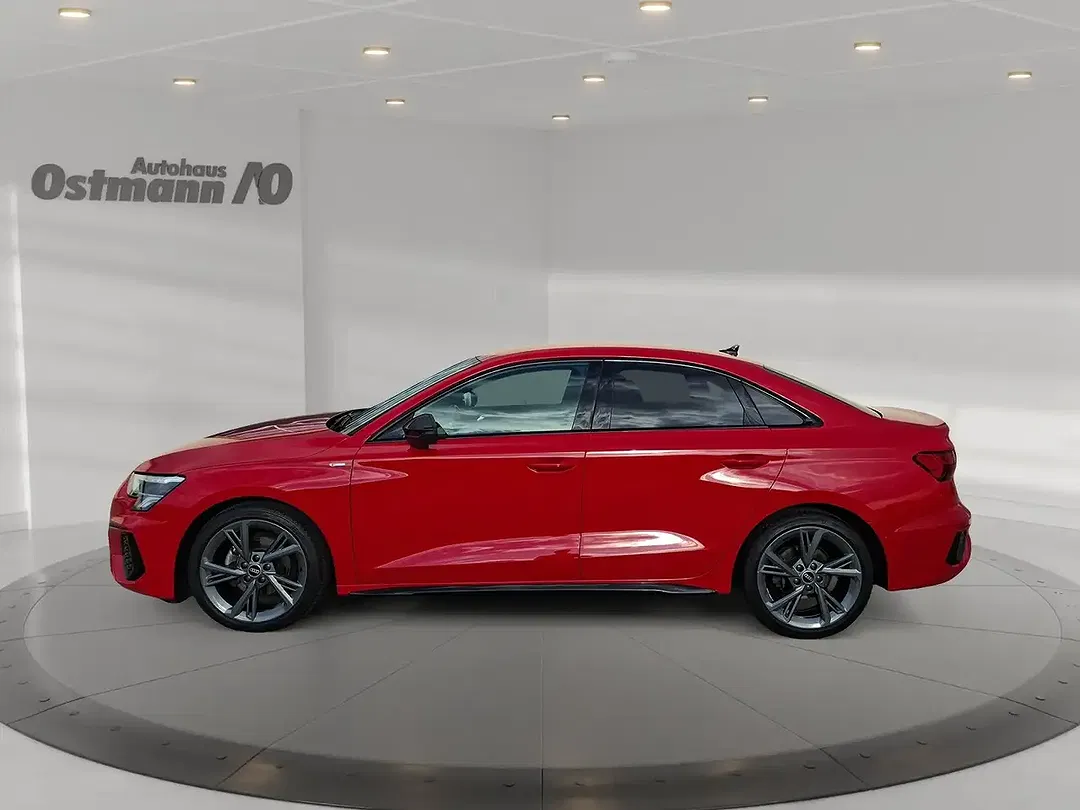 Audi A3 - Thumbnail 3