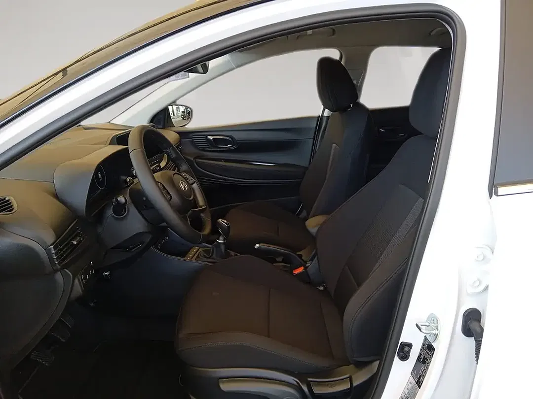 Hyundai i20 - Thumbnail 7