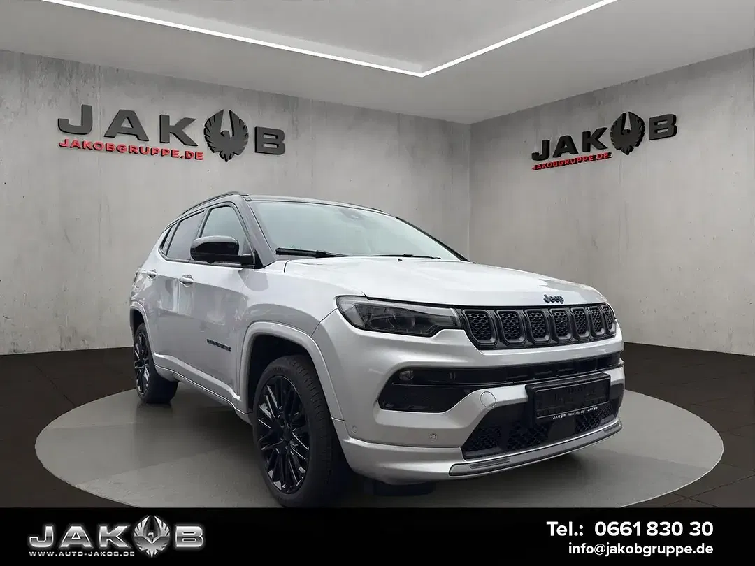 Jeep Compass 1.3 PHEV Hybrid T4 4x4 4xe S - foto 2