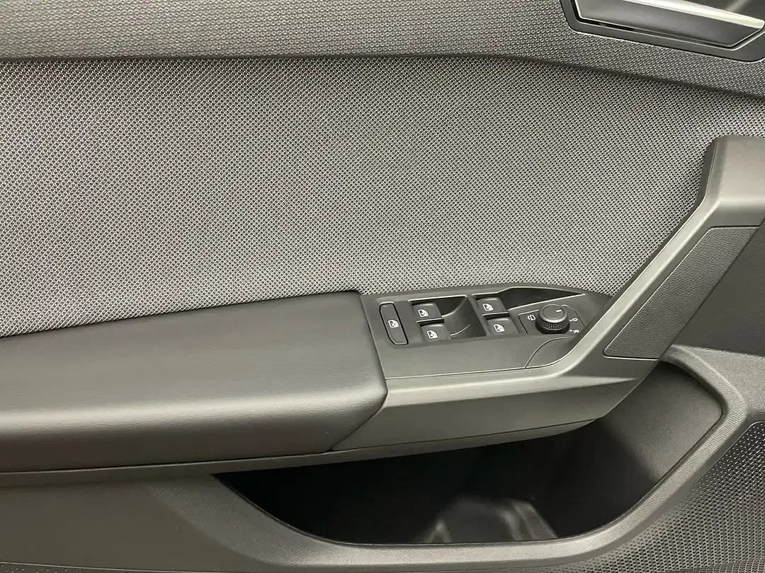 SEAT Leon - Thumbnail 12