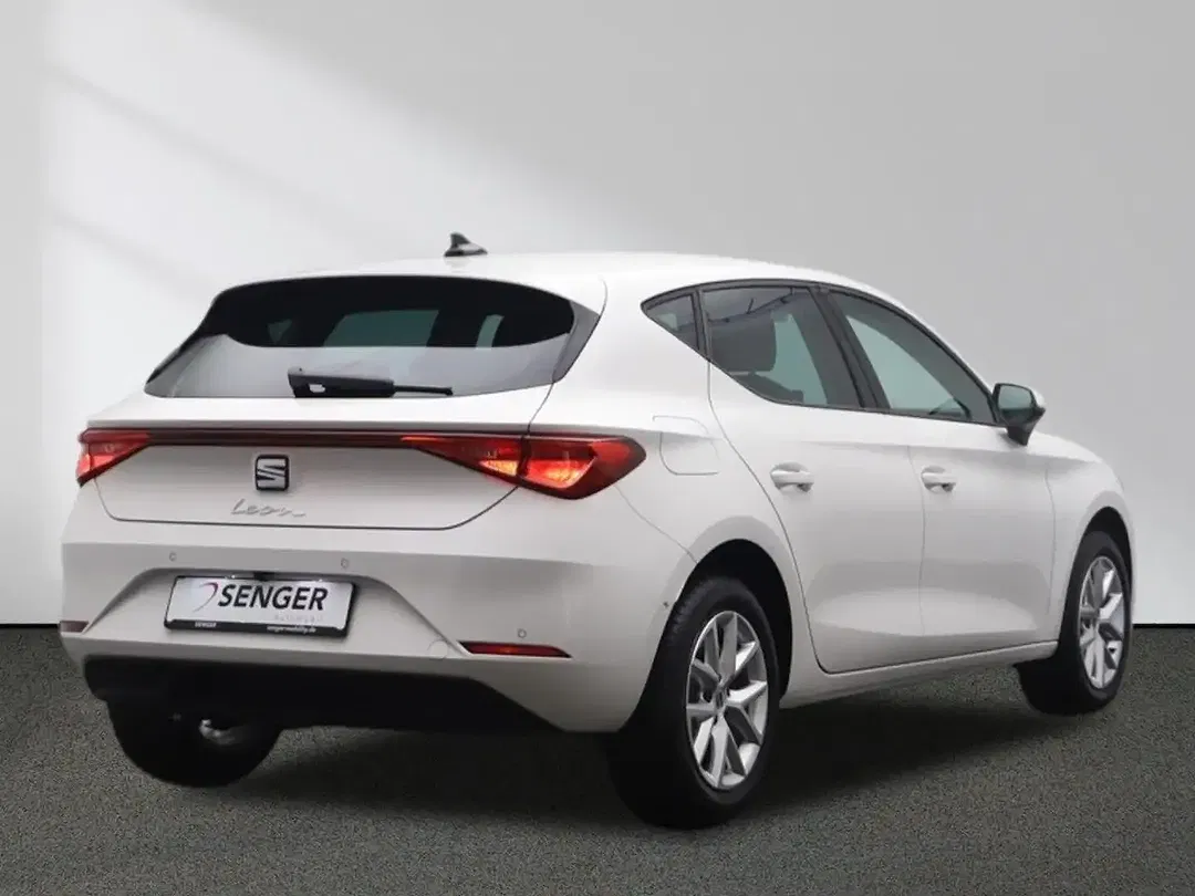 SEAT Leon - Thumbnail 3