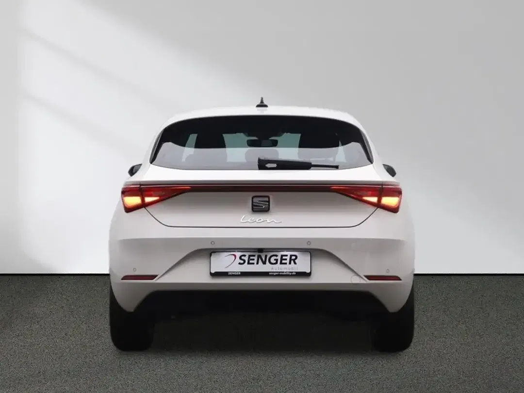 SEAT Leon - Thumbnail 5