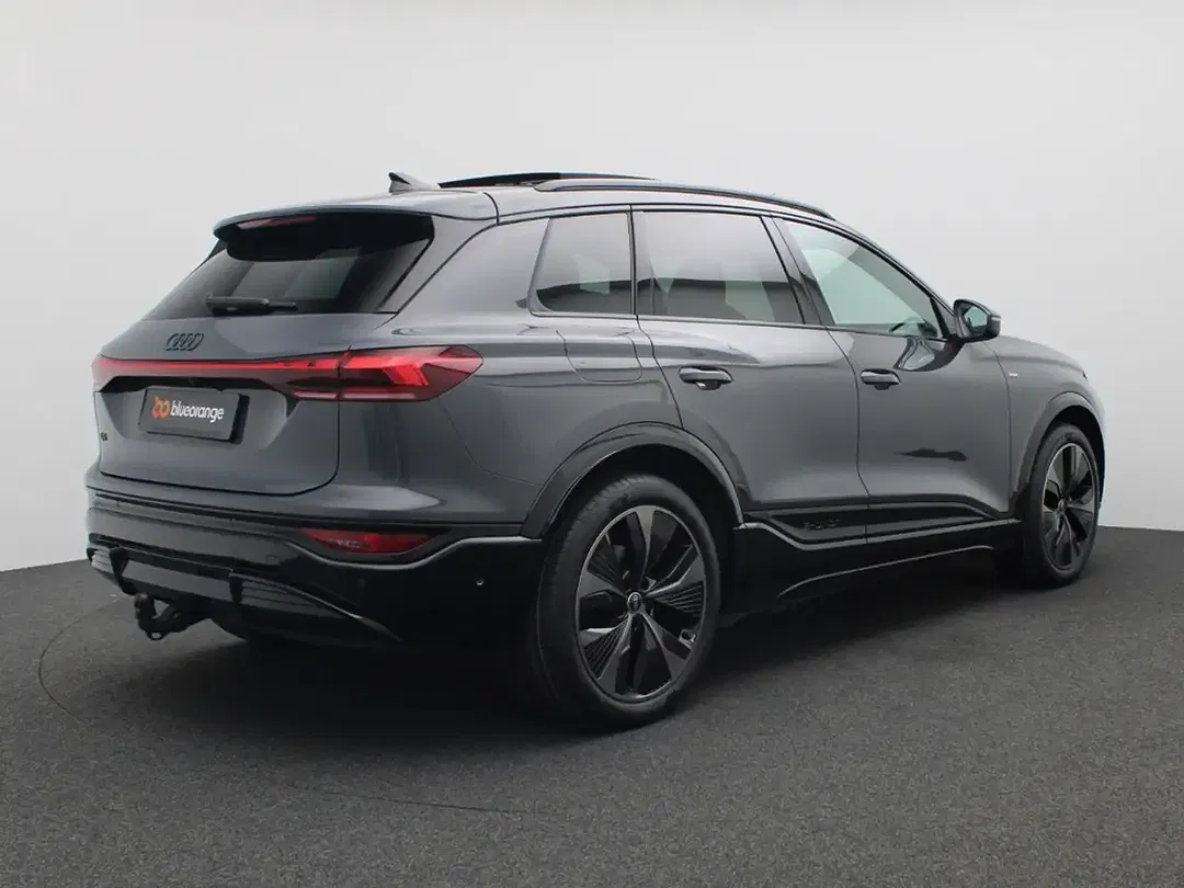 Audi Q6 e-tron - Thumbnail 5