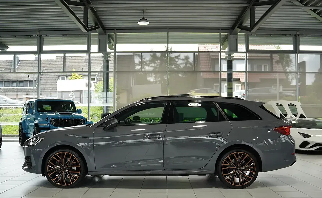 CUPRA Leon - Thumbnail 10