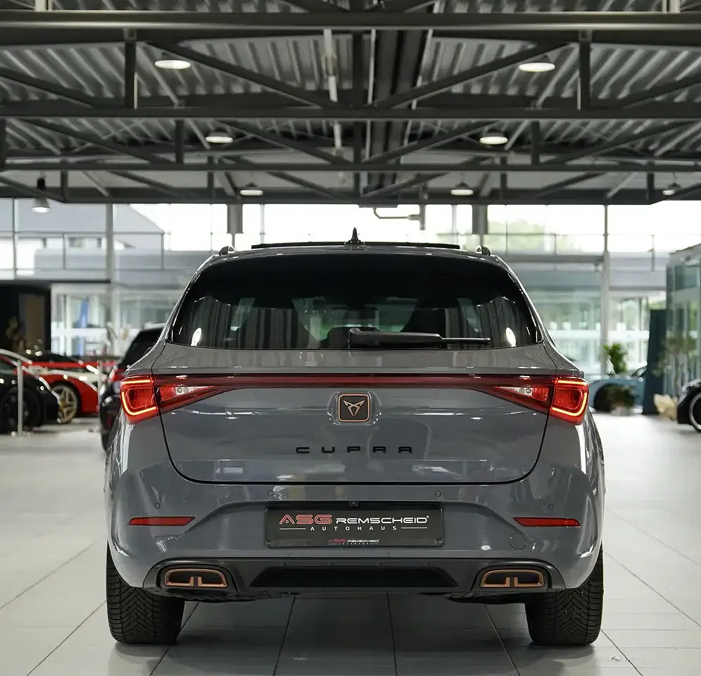 CUPRA Leon - Thumbnail 8