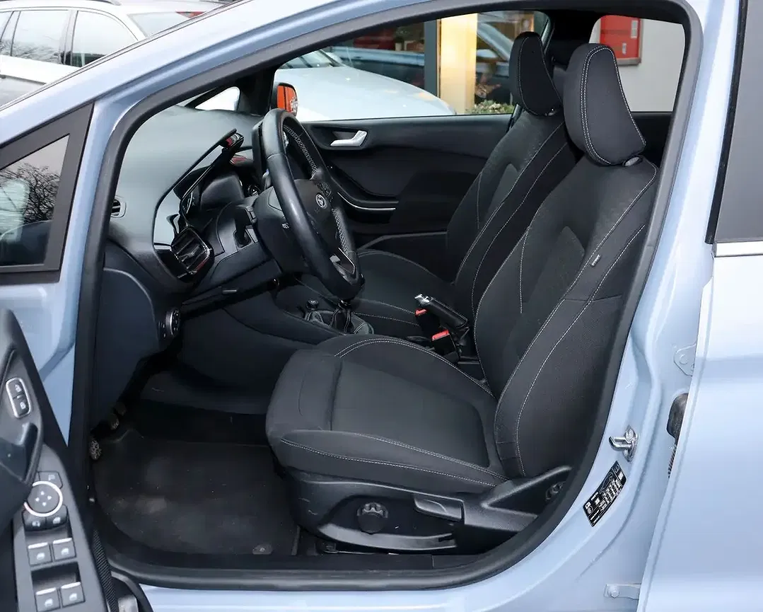 Ford Fiesta - Thumbnail 11