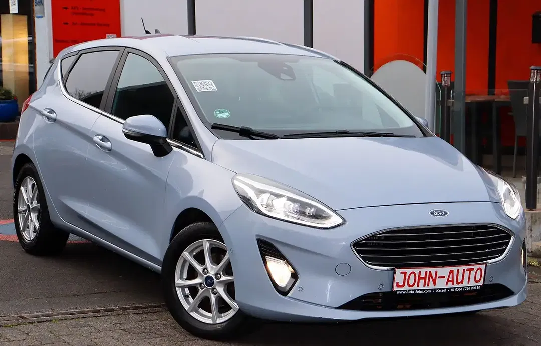 Ford Fiesta - Thumbnail 4