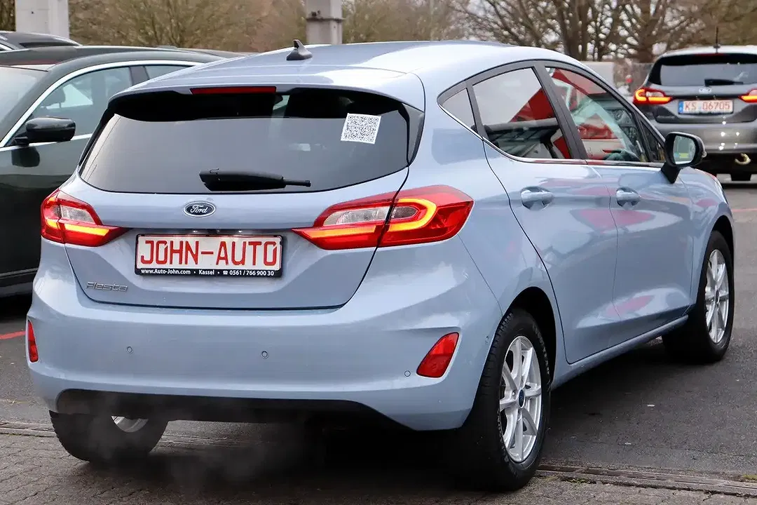 Ford Fiesta - Thumbnail 5