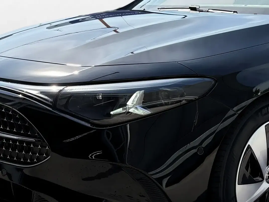 Mercedes-Benz CLA 200 - Thumbnail 14