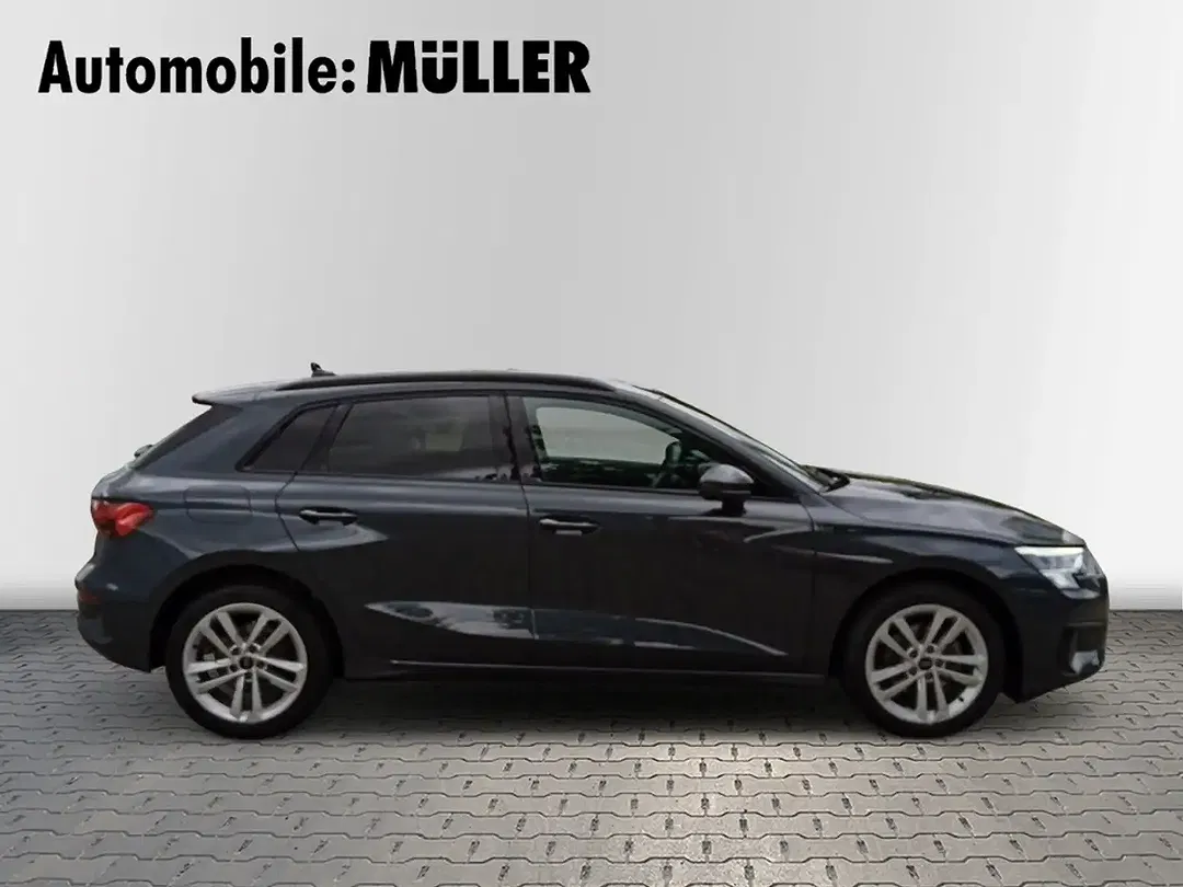 Audi A3 - Thumbnail 3