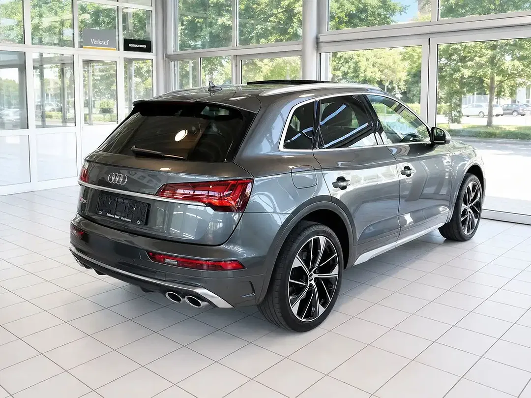 Audi SQ5 - Thumbnail 4