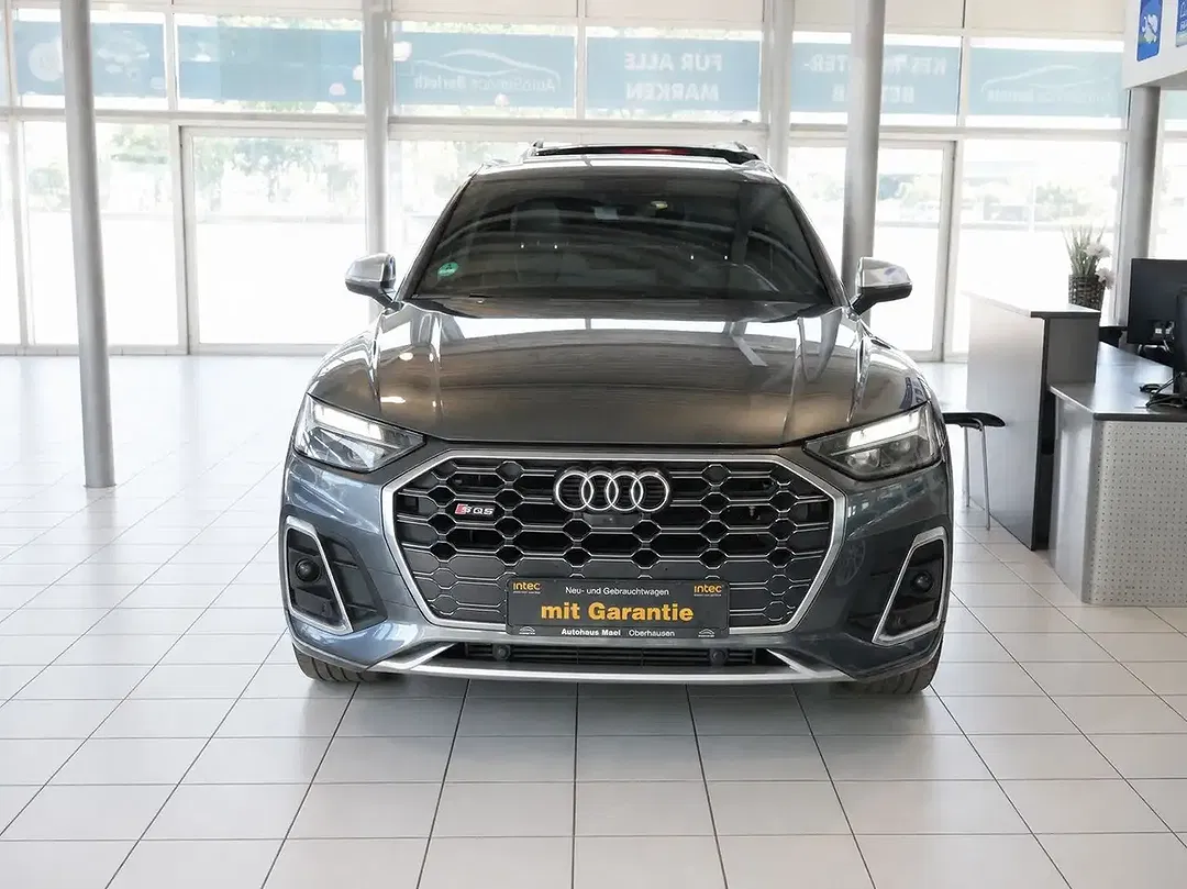 Audi SQ5 - Thumbnail 6