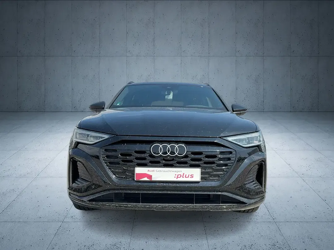 Audi Q8 e-tron - Thumbnail 8