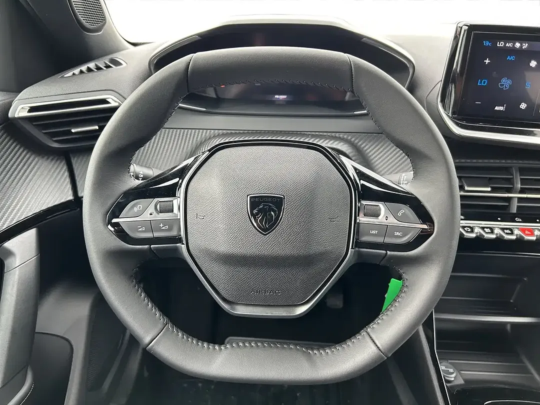 Peugeot 2008 - Thumbnail 12