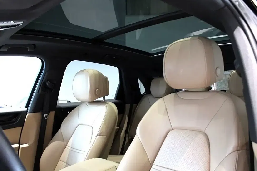 Porsche Cayenne - Thumbnail 4