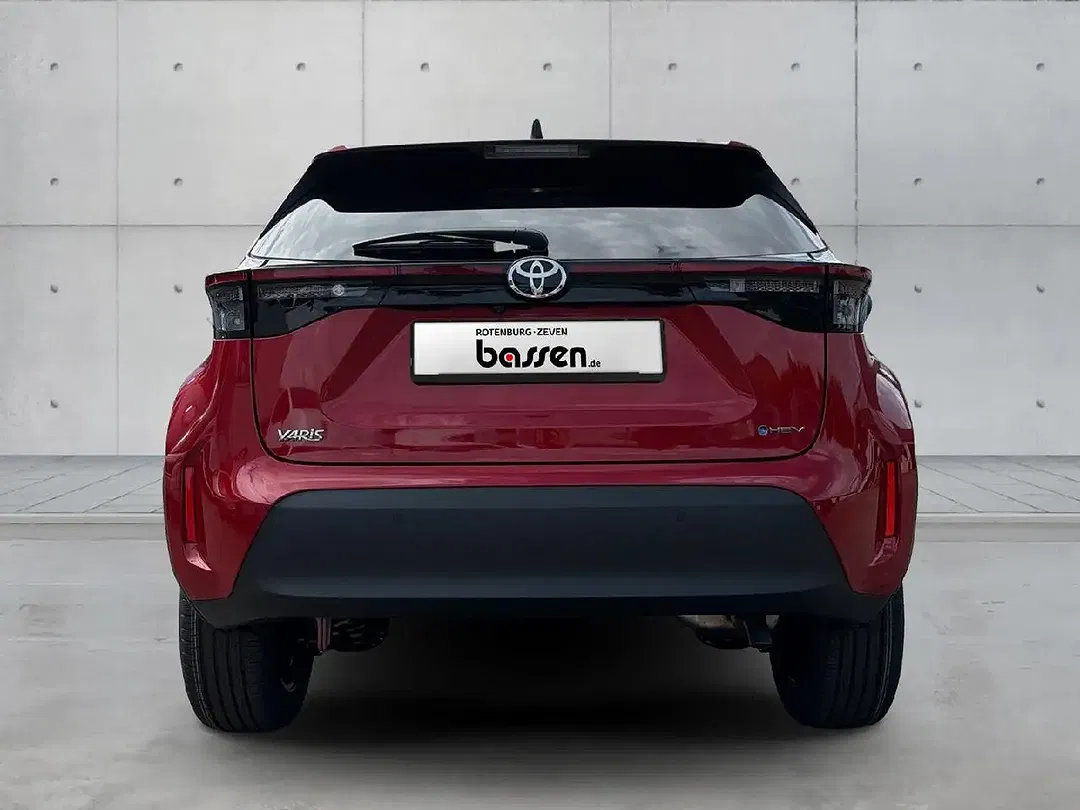 Toyota Yaris Cross - Thumbnail 5
