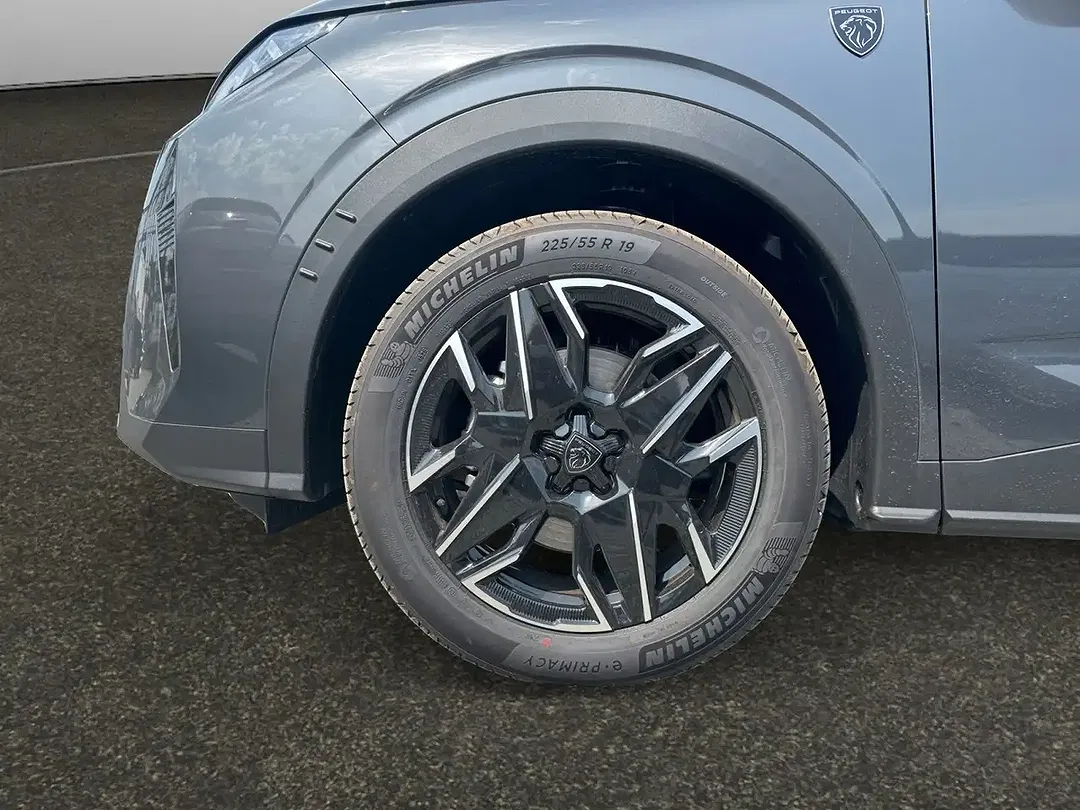 Peugeot 5008 - Thumbnail 7