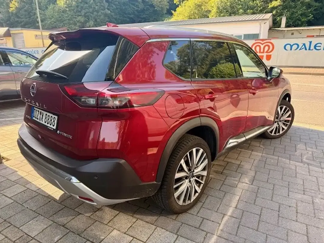 Nissan X-Trail - Thumbnail 4