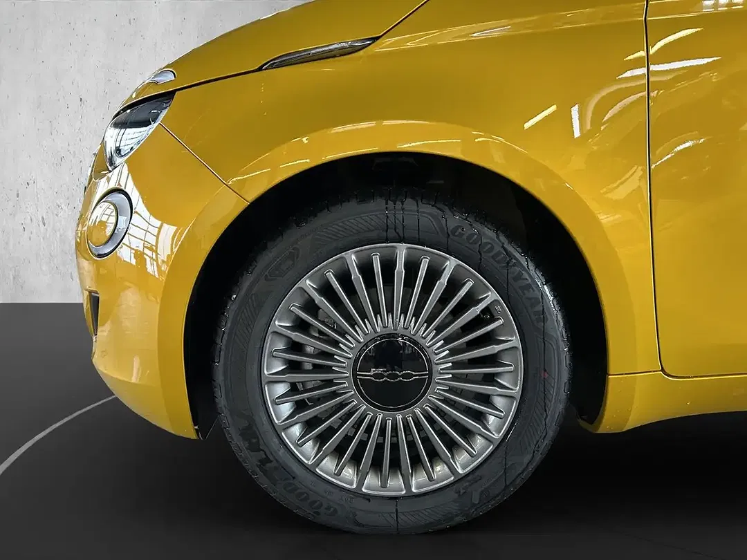 Fiat 500 - Thumbnail 9