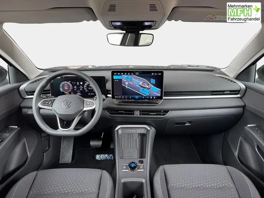 Volkswagen T-Roc - Thumbnail 10
