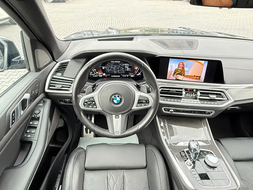 BMW X5 M - Thumbnail 13