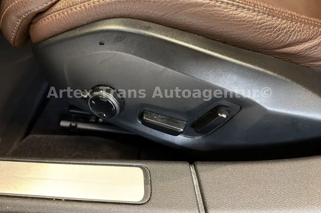 Volvo V60 - Thumbnail 12