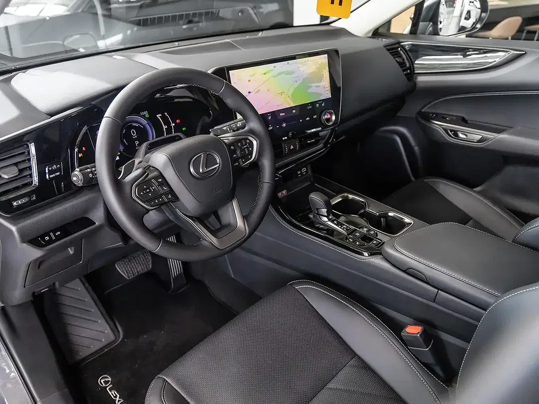 Lexus NX 450h+ E-FOUR Business - foto 15