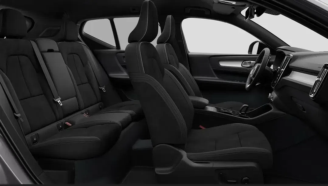 Volvo XC40 - Thumbnail 4