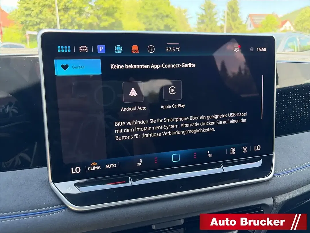 Volkswagen Tiguan - Thumbnail 11