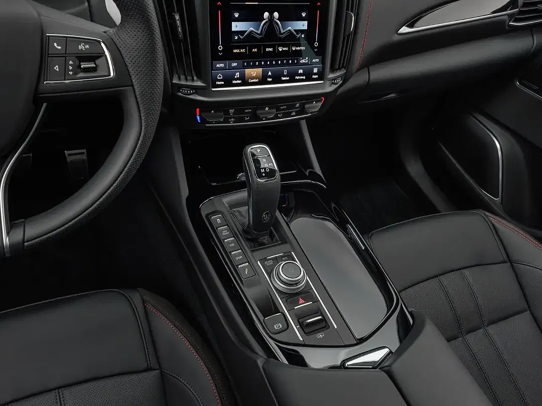Maserati Levante - Thumbnail 12