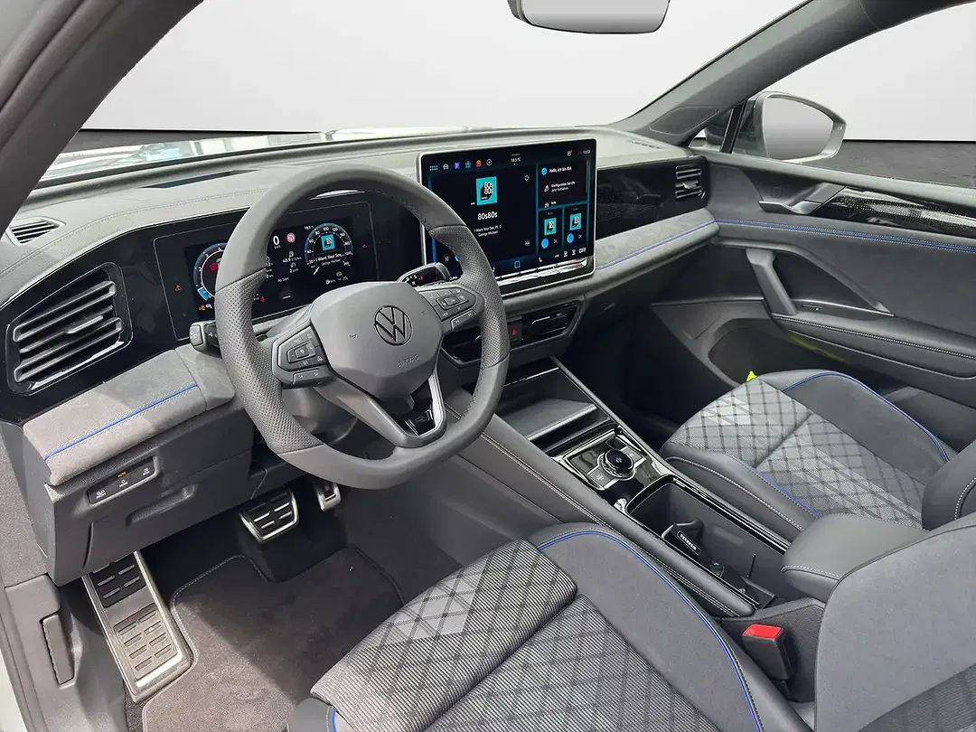Volkswagen Tiguan - Thumbnail 7