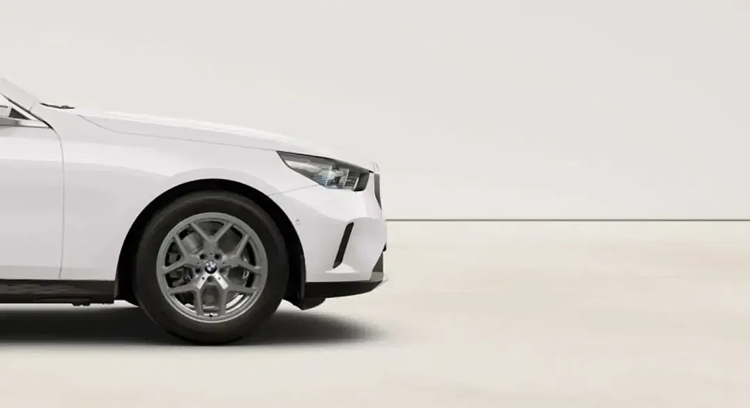 BMW 520 - Thumbnail 4