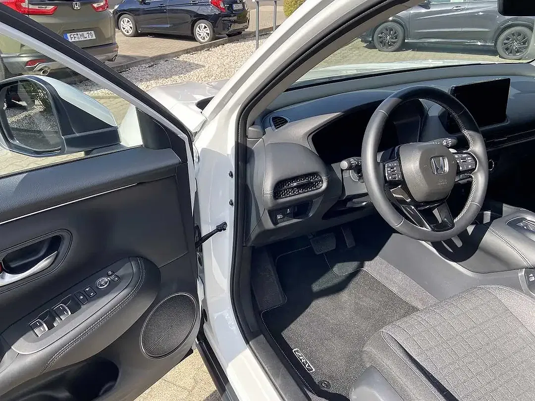 Honda ZR-V - Thumbnail 8
