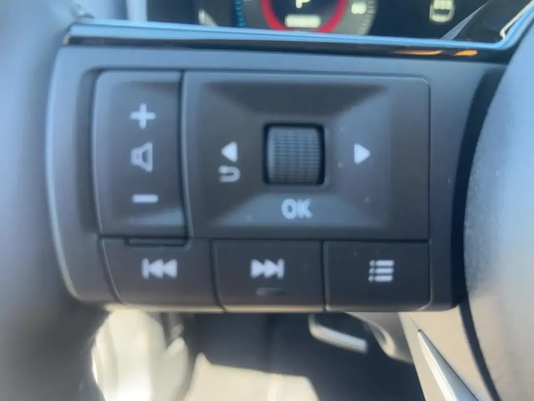 Nissan X-Trail - Thumbnail 13