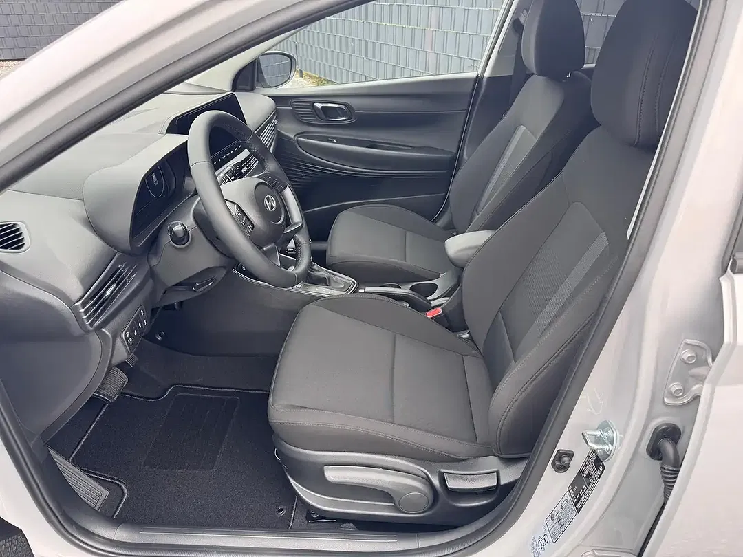 Hyundai i20 - Thumbnail 6