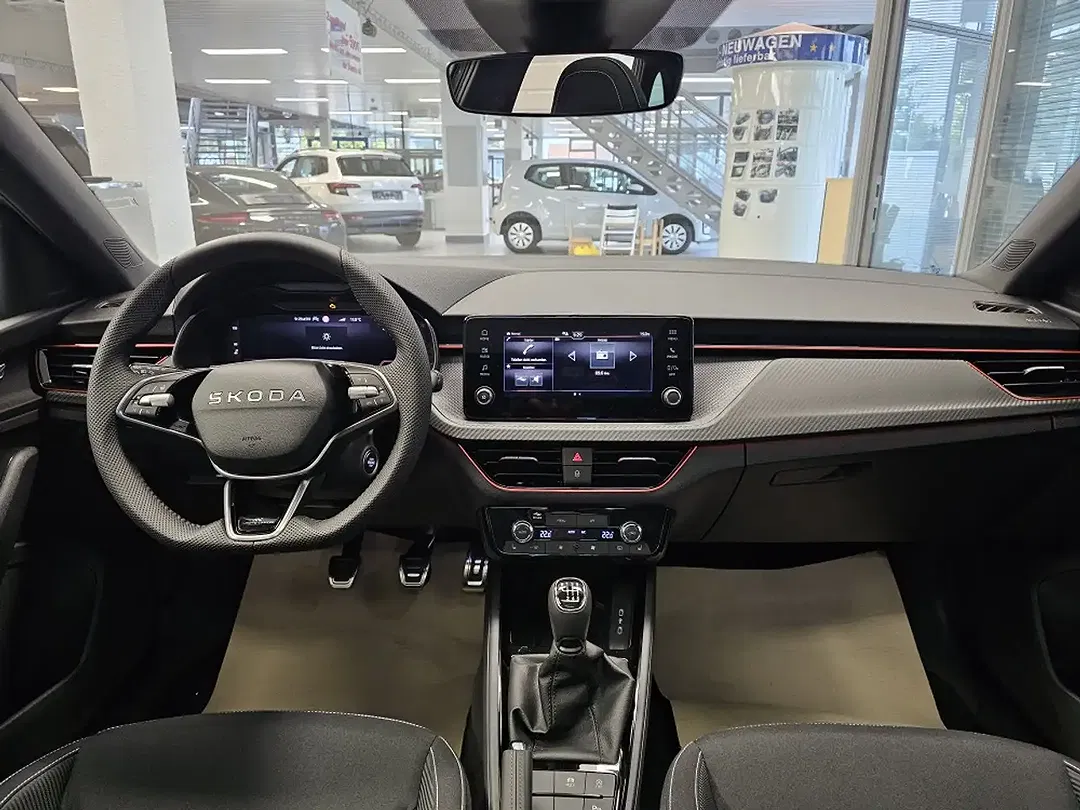 Skoda Scala - Thumbnail 10