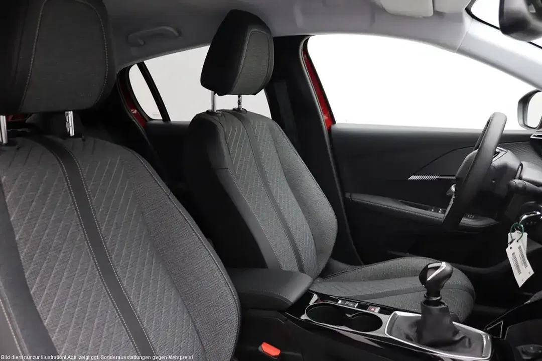 Peugeot 208 - Thumbnail 13