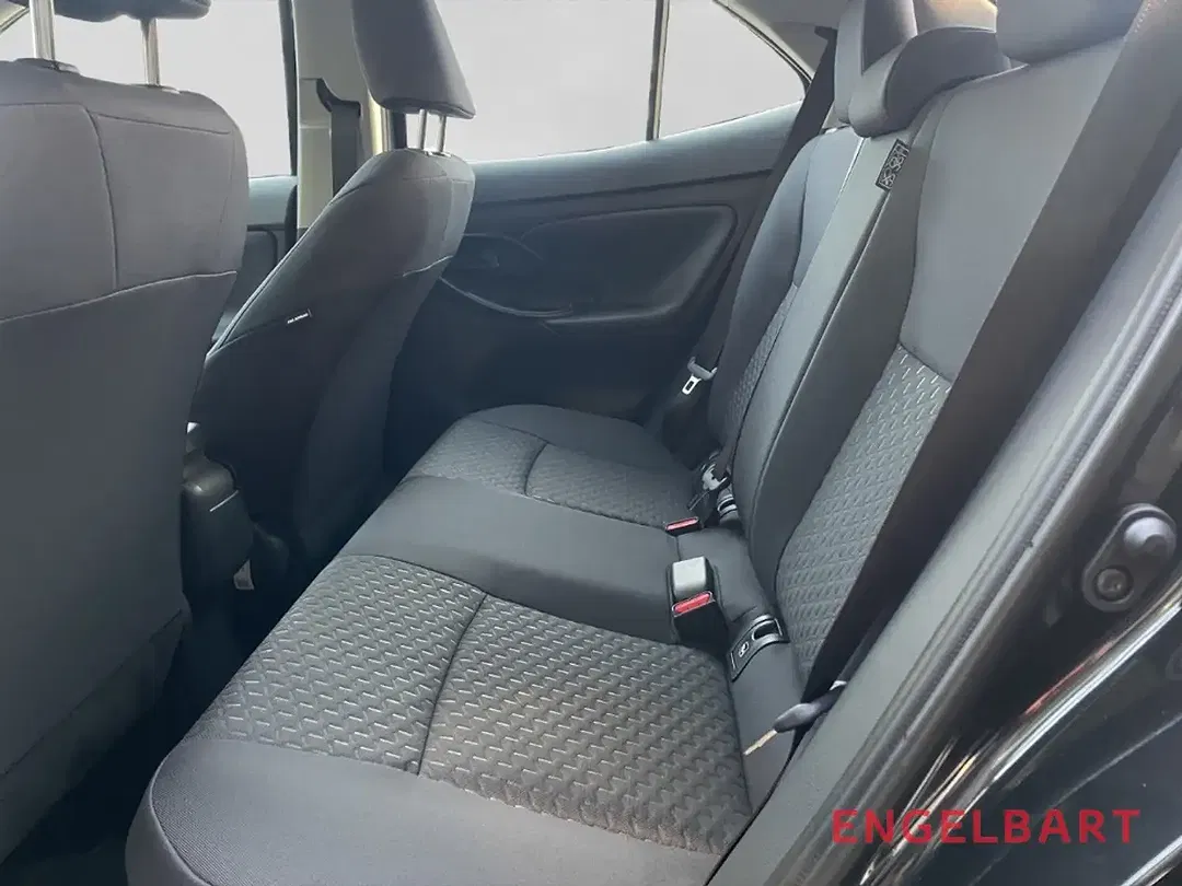 Toyota Yaris Cross - Thumbnail 12