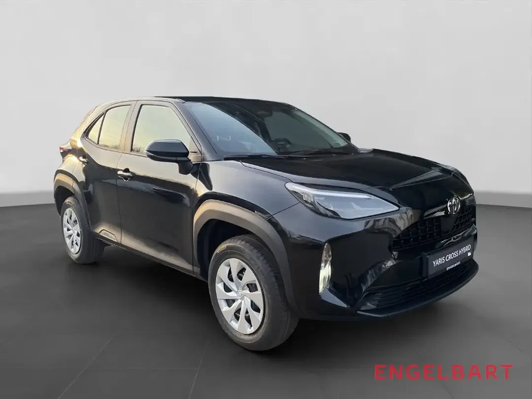 Toyota Yaris Cross - Thumbnail 6