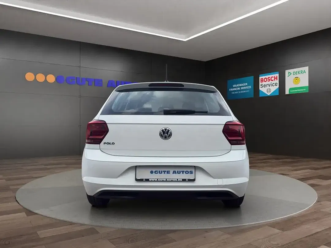 Volkswagen Polo - Thumbnail 4