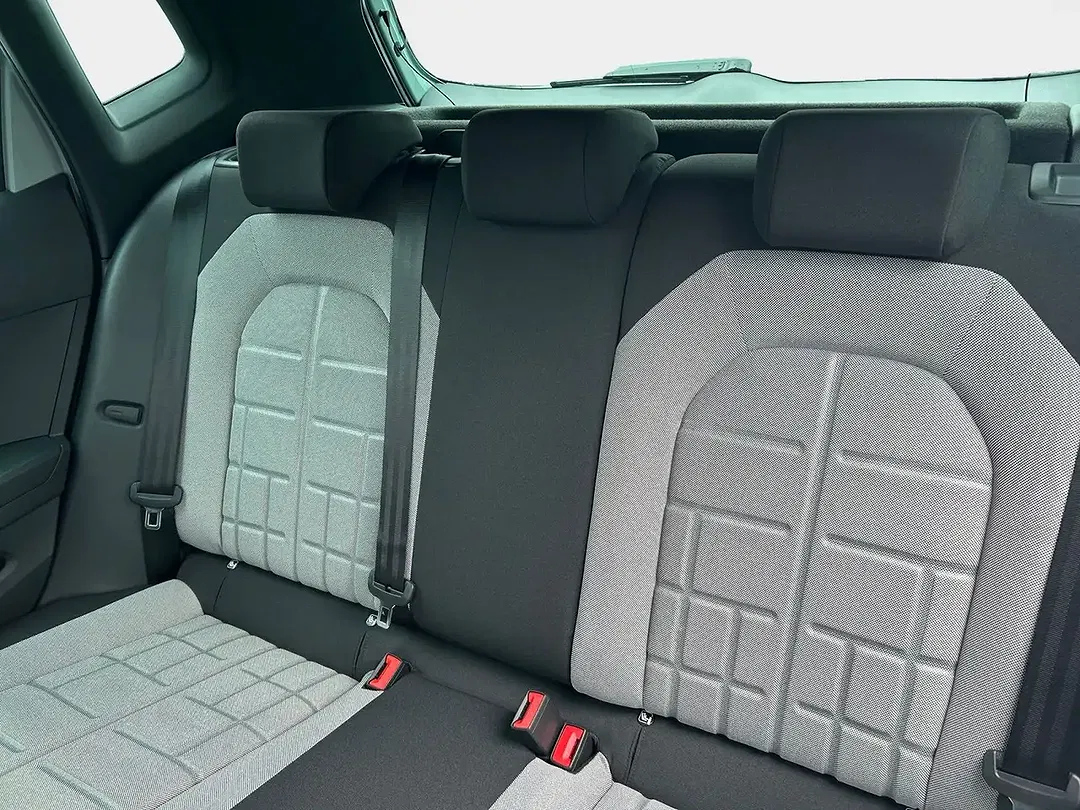 SEAT Arona - Thumbnail 8