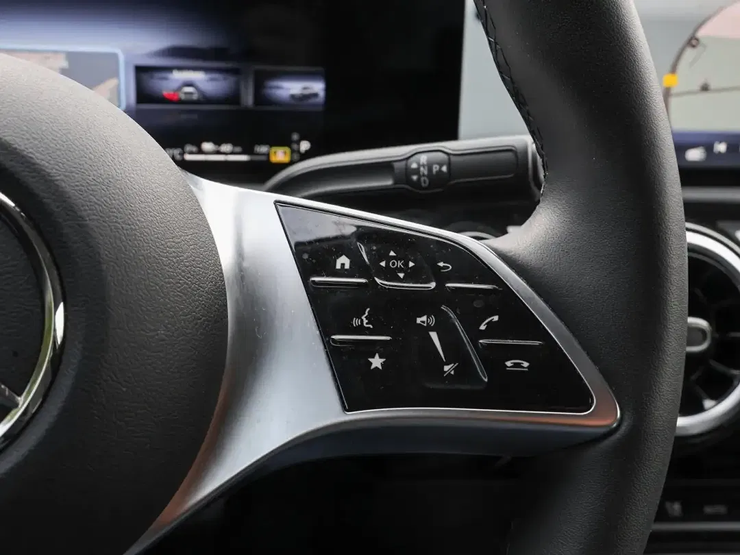 Mercedes-Benz A 250 - Thumbnail 17