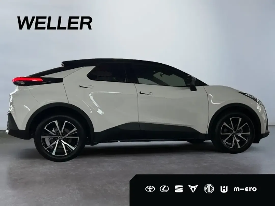 Toyota C-HR - Thumbnail 10