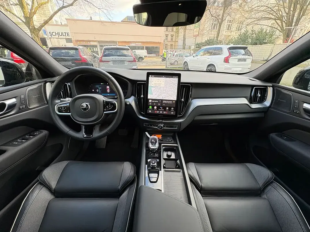 Volvo XC60 - Thumbnail 14