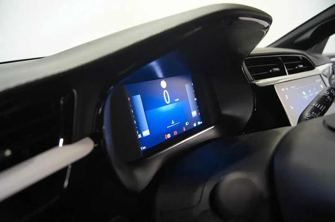 Opel Corsa - Thumbnail 10