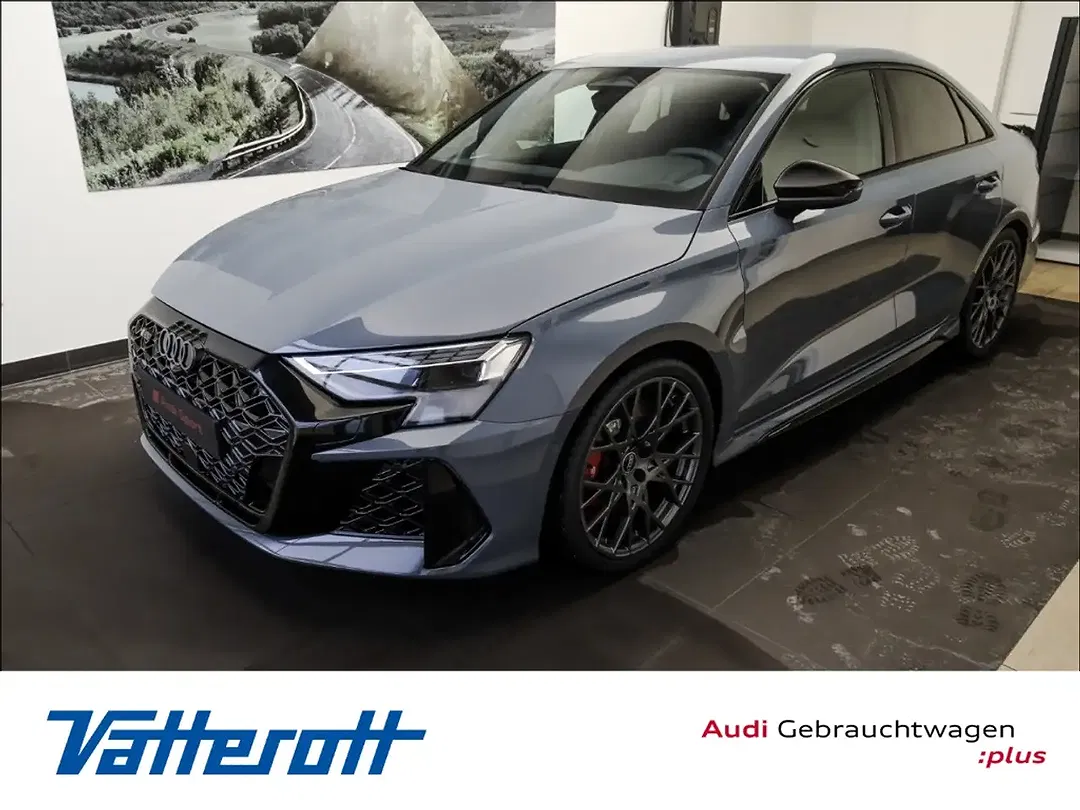 Audi RS3 Matrix LED - foto 1