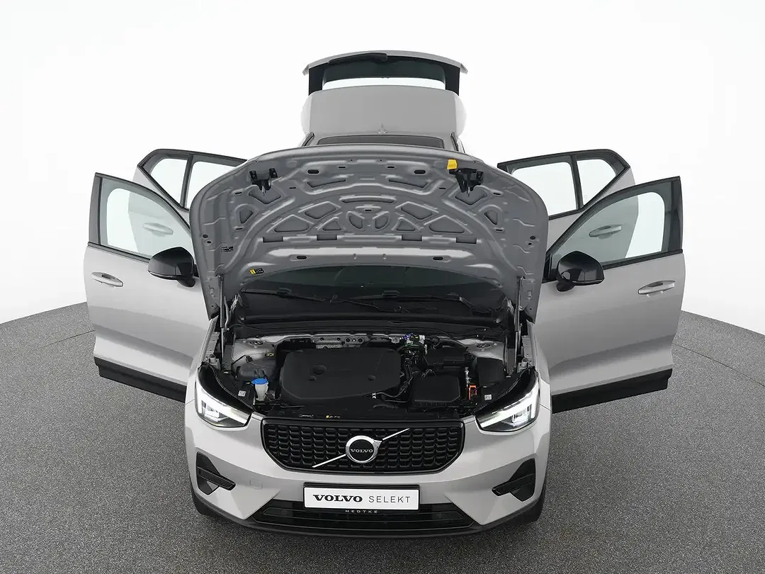 Volvo XC40 - Thumbnail 12
