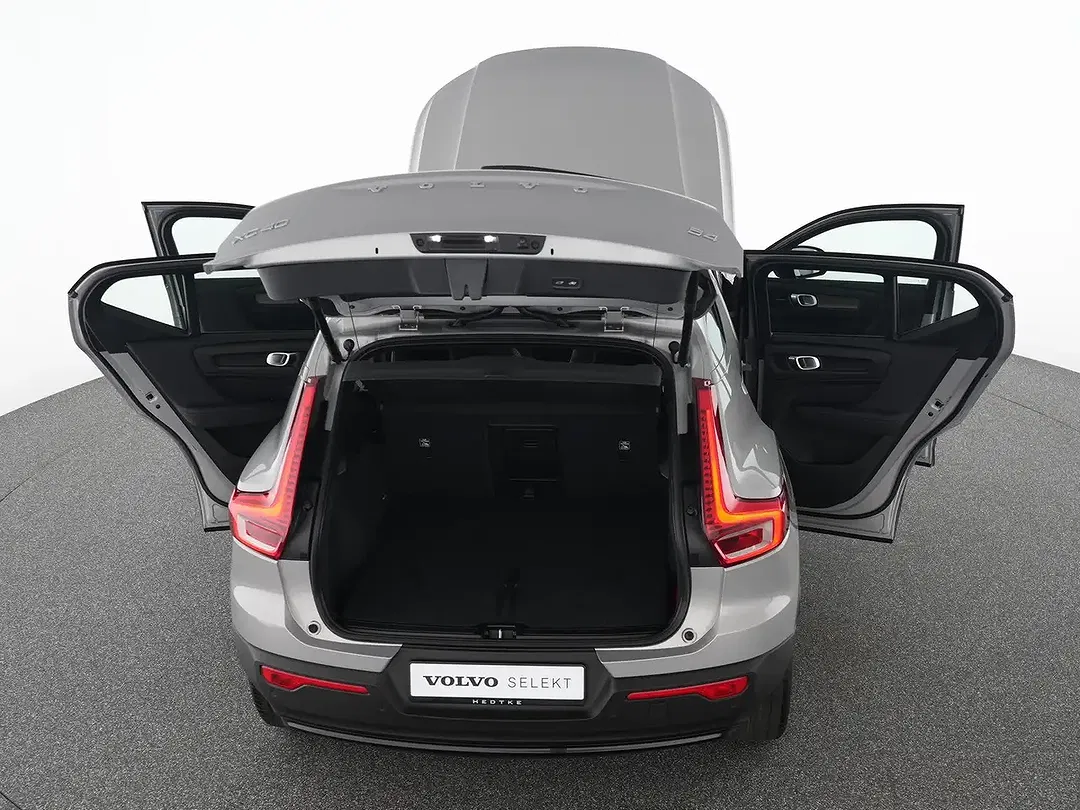 Volvo XC40 - Thumbnail 13