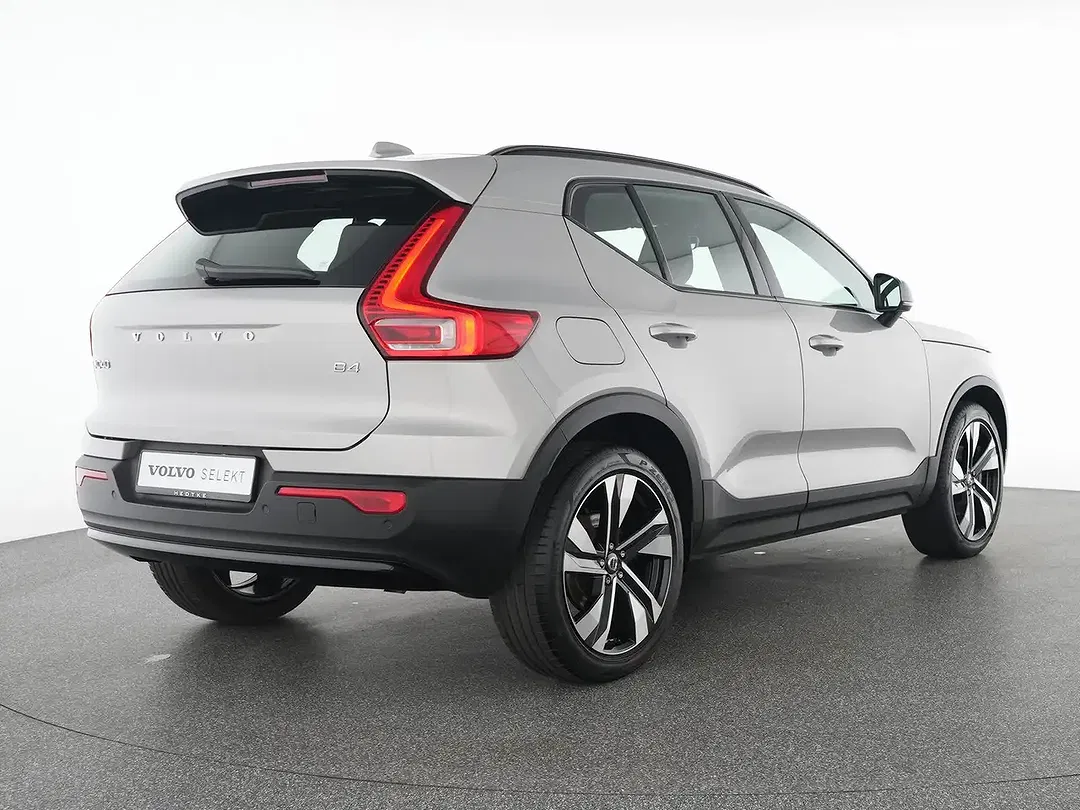 Volvo XC40 B4 Geartronic Plus Dark - foto 2