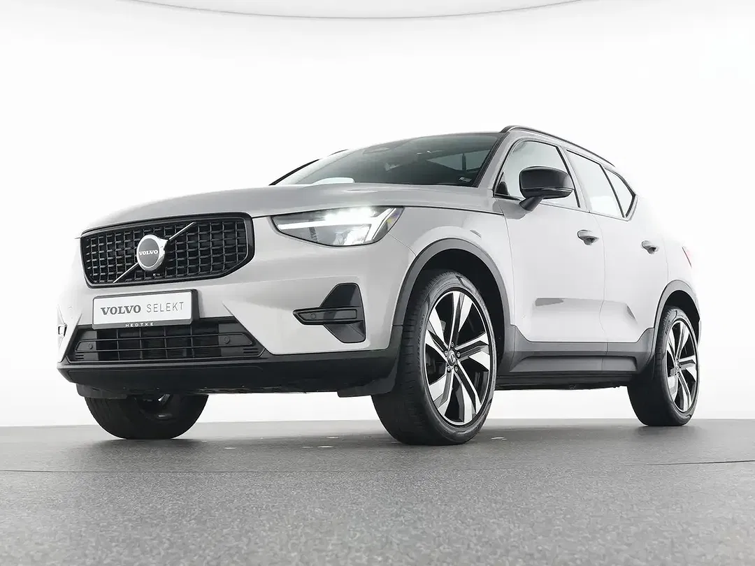 Volvo XC40 - Thumbnail 6